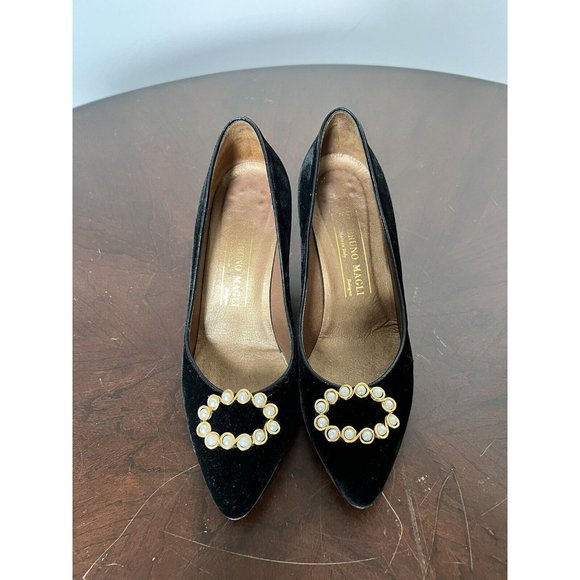 VTG Bruno Magli 90s Black Velvet Pumps Gold Heels Classic Italy Sz 8 - Picture 2 of 12